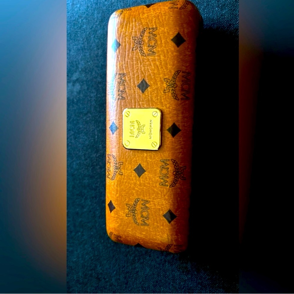 Mcm case